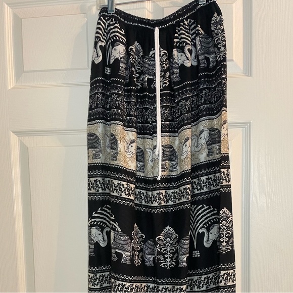 Exotic Balloon Pant Elephant Print - Picture 2 of 5